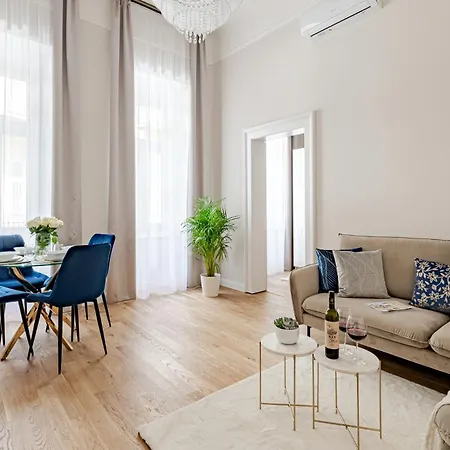 Kr16 Apartment - Hostaid Budapest Exterior photo